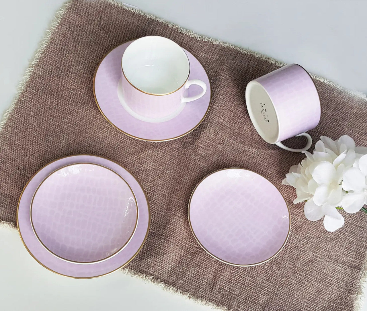 Layla Tea Cup & Saucer Set of 2