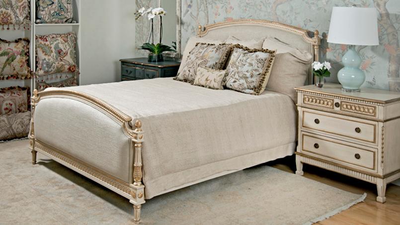 Roosevelt Queen Bed
