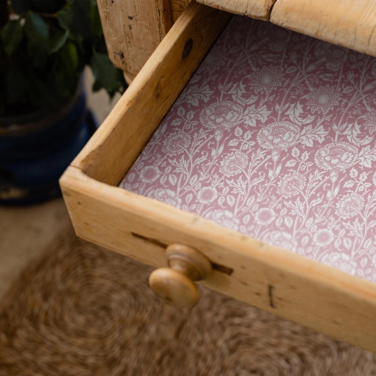 William Morris Scented Drawer Liners