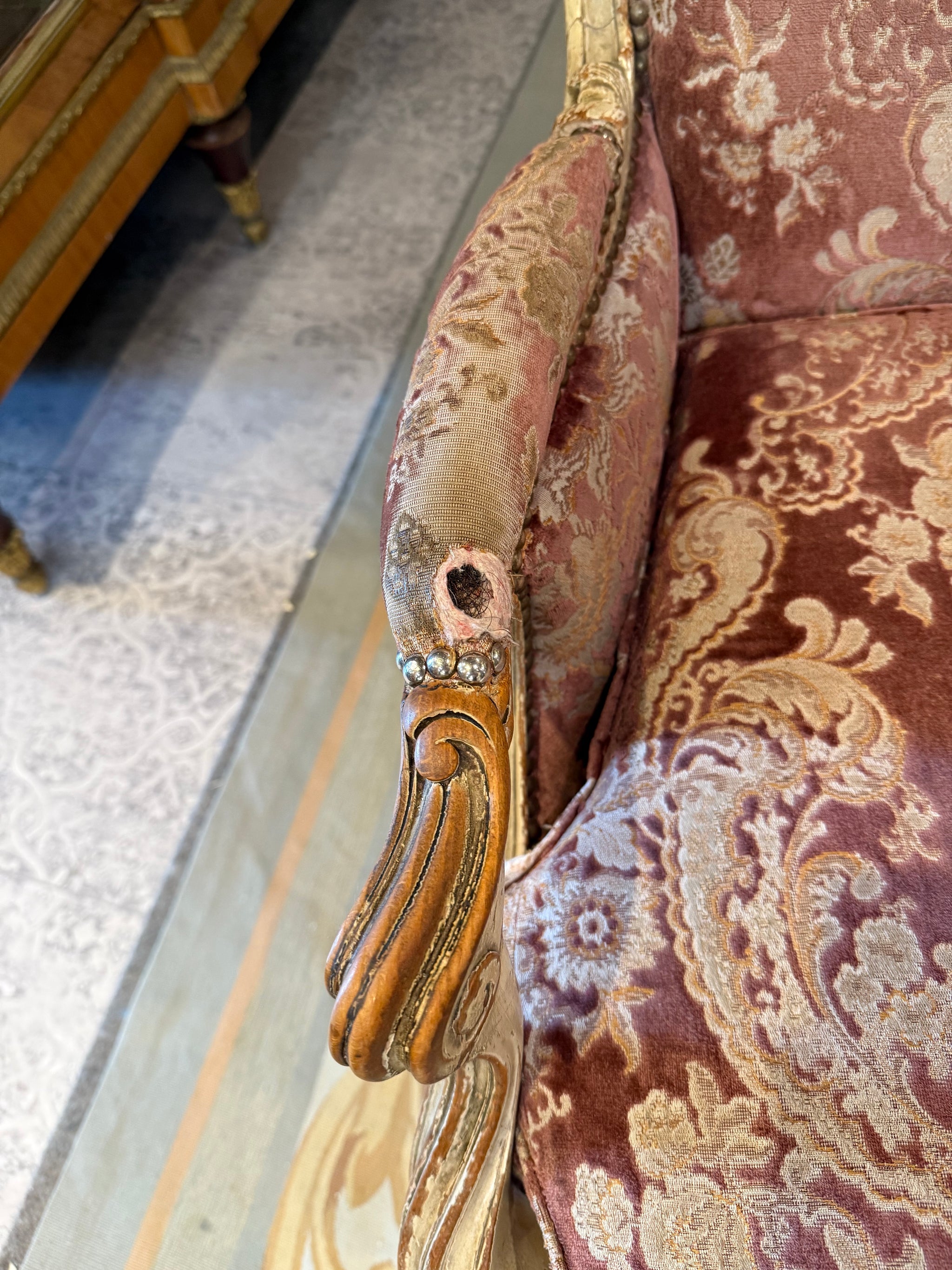 Pair of 19th Century Louis XV-Style Giltwood Fauteuils in Rose Damask Velvet