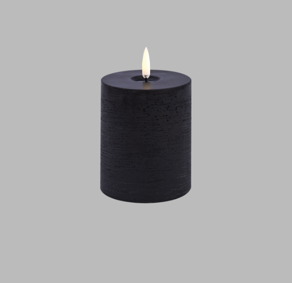 Uyuni Rustic Melted Pillar Candle — W7.8 × H10.1 cm