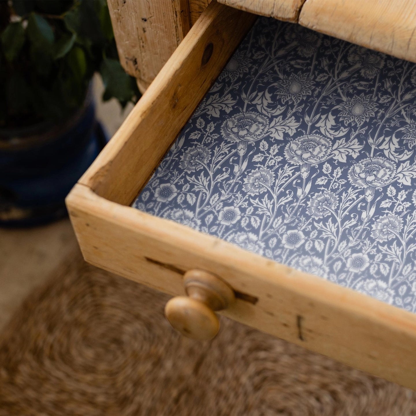 William Morris Scented Drawer Liners