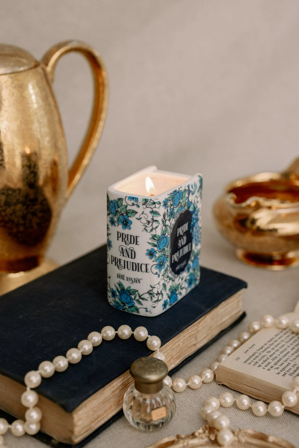 Pride and Prejudice Book Candle